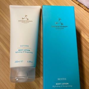 Aromatherapy associates REVIVE Body Lotion